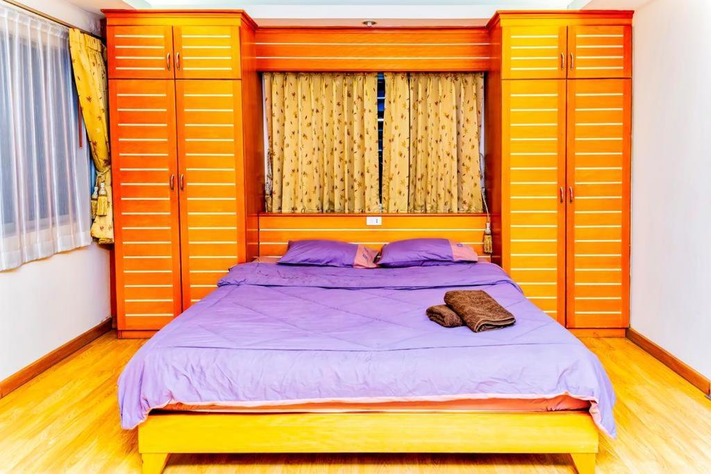 Jolly Guesthouse & Restaurant Pattaya Dış mekan fotoğraf